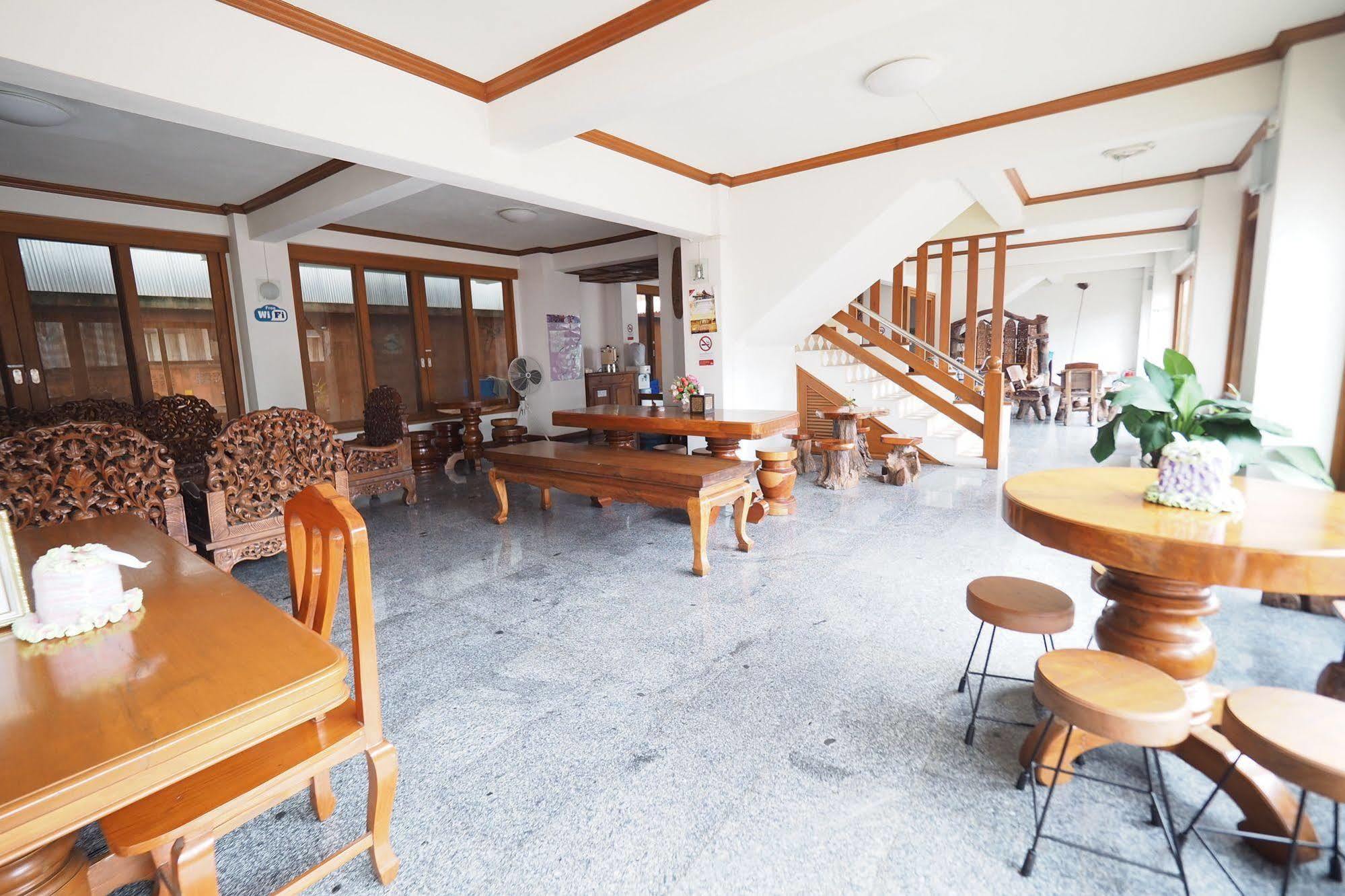 Fah Place Hotel Nan Kültér fotó